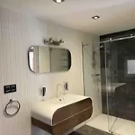 Lägenhet Piso Muy Amplio Y Centrico Con Vistas A La Bahia Santander